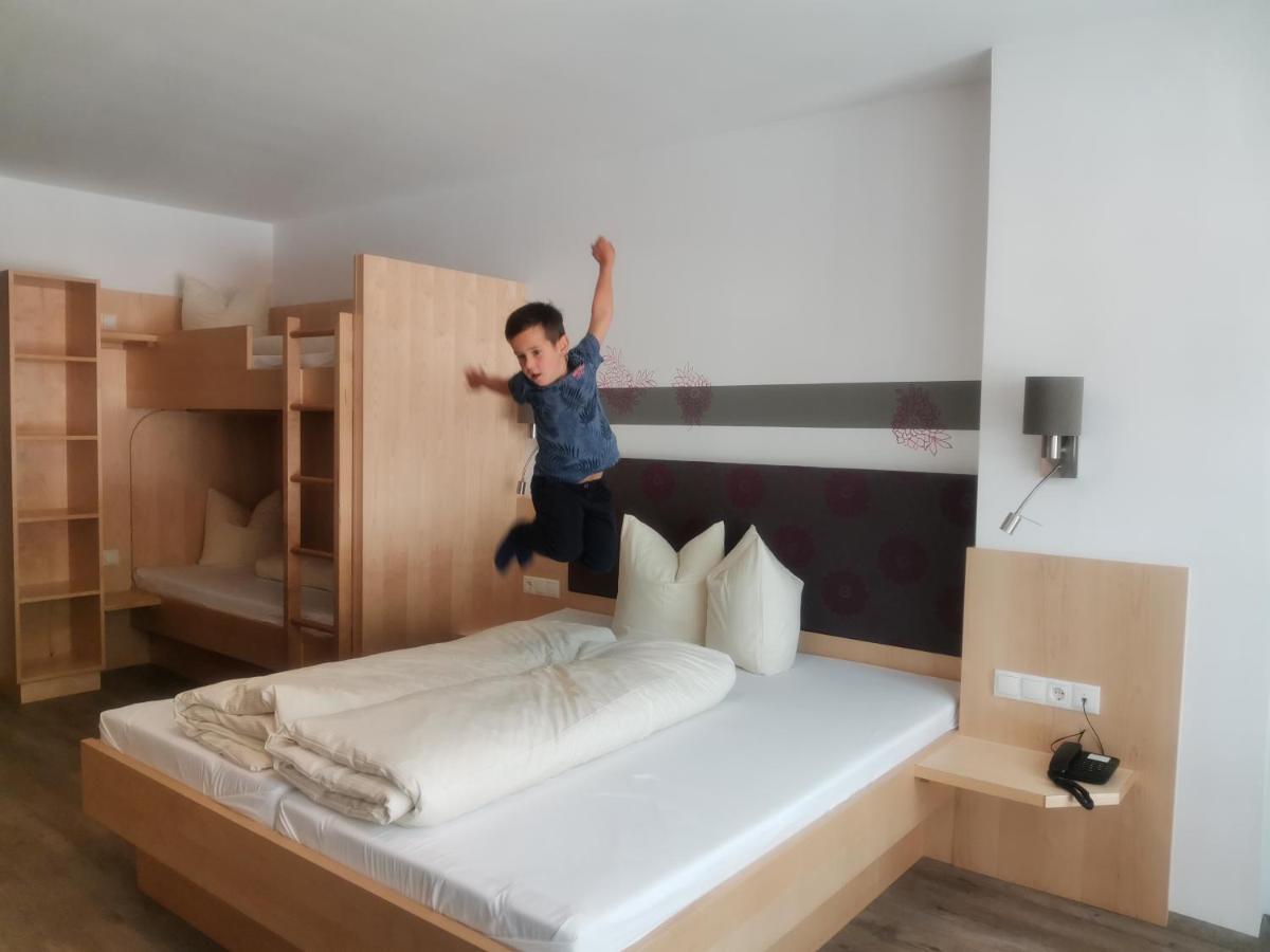 Kinderhotel Stefan 웬스 외부 사진