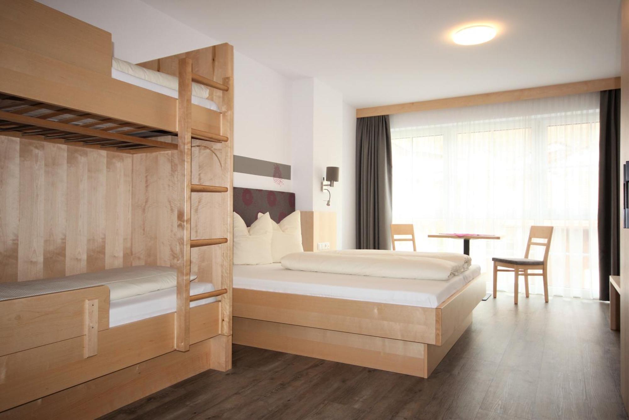 Kinderhotel Stefan 웬스 외부 사진